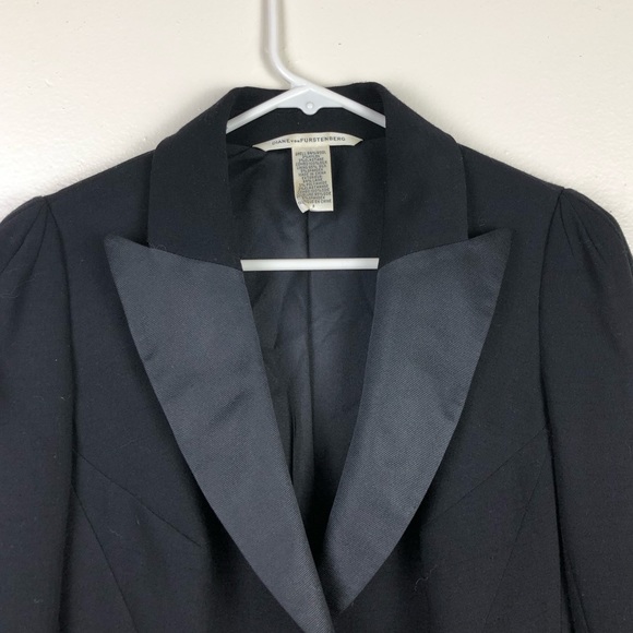 Diane Von Furstenberg Blazer with Flare Back Detail - Picture 3 of 6